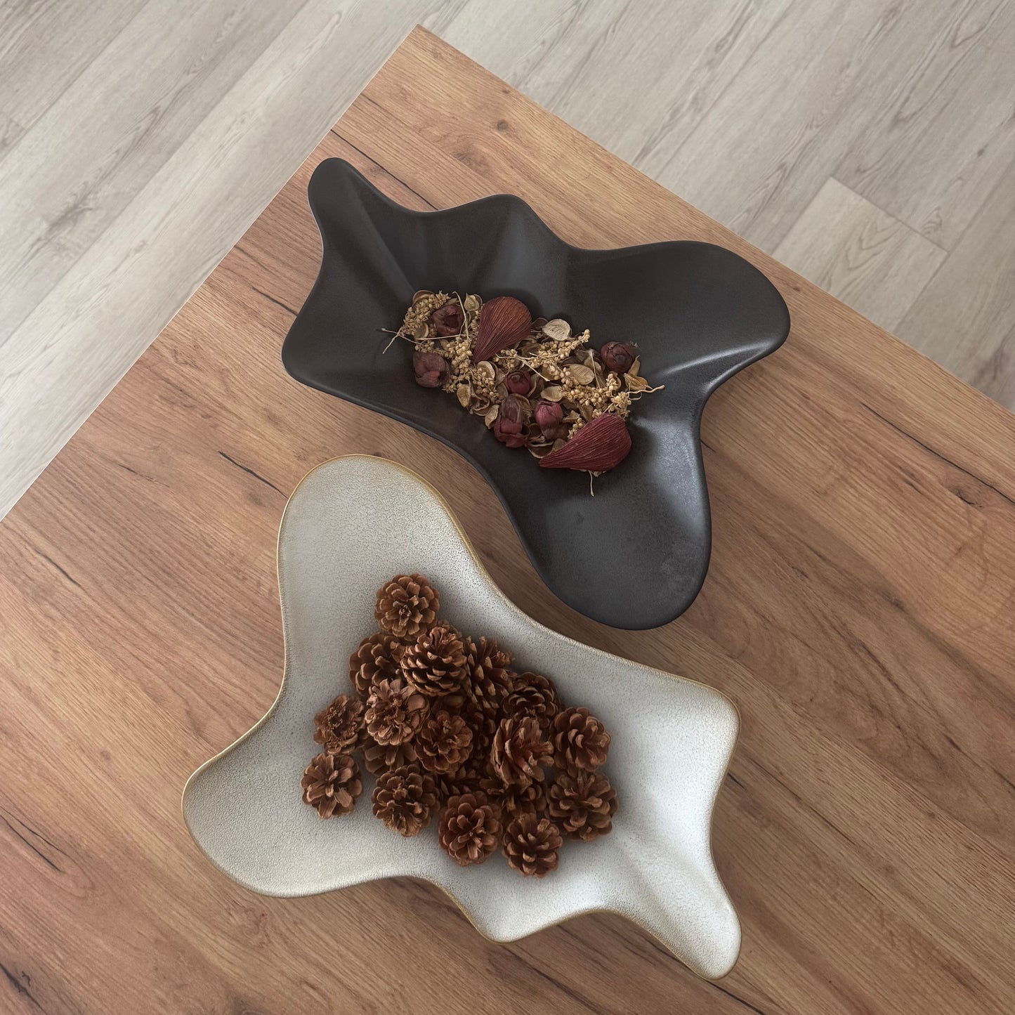 Centro de Mesa Eterna (versão escura)