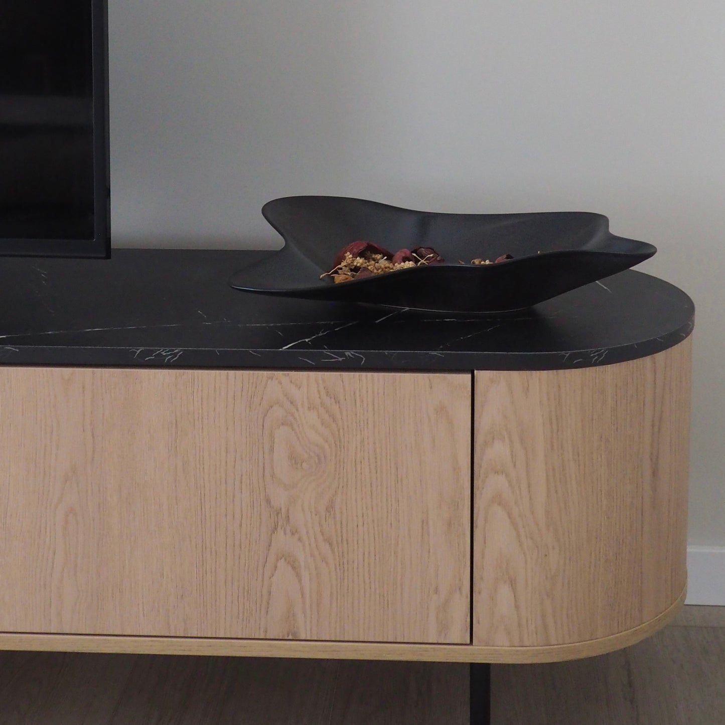 Centro de Mesa Eterna (versão escura)